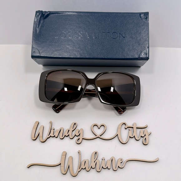 Louis Vuitton X Stephen Spouse Leopard Marquise Sunglasses - Picture 3 of 15